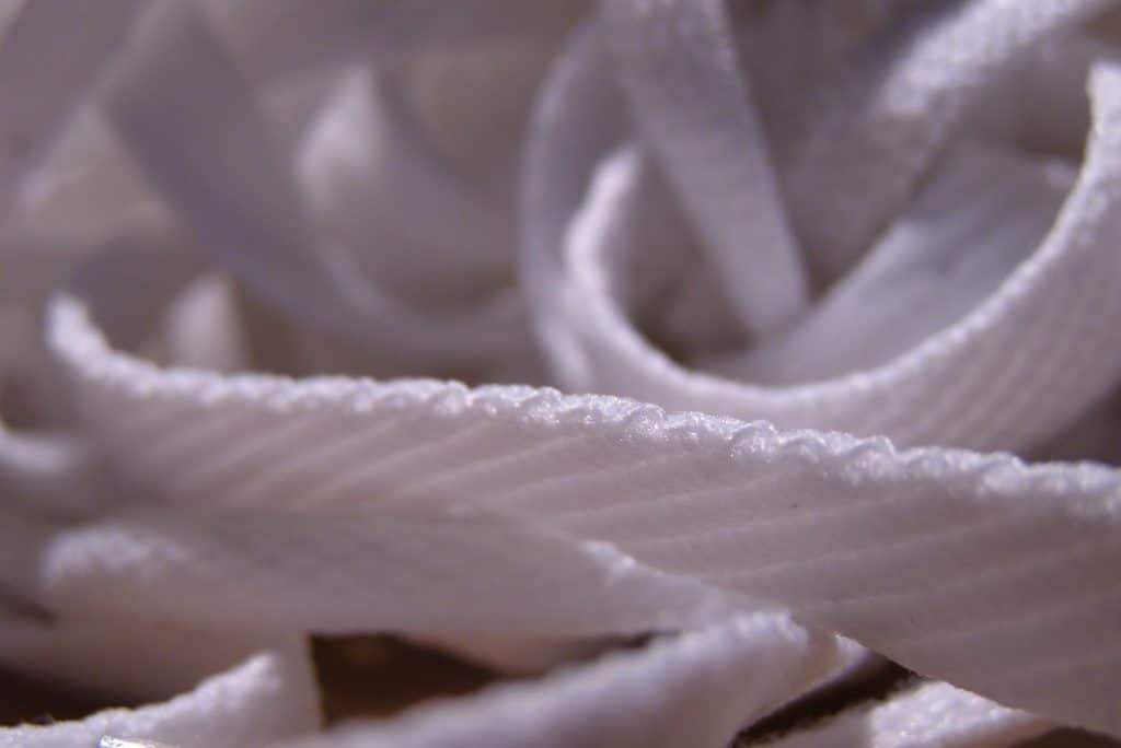 How To Clean White Shoelaces | A Fool-proof Method to Clean Your Dirty White Laces to Perfection! 3 How To Clean White Laces