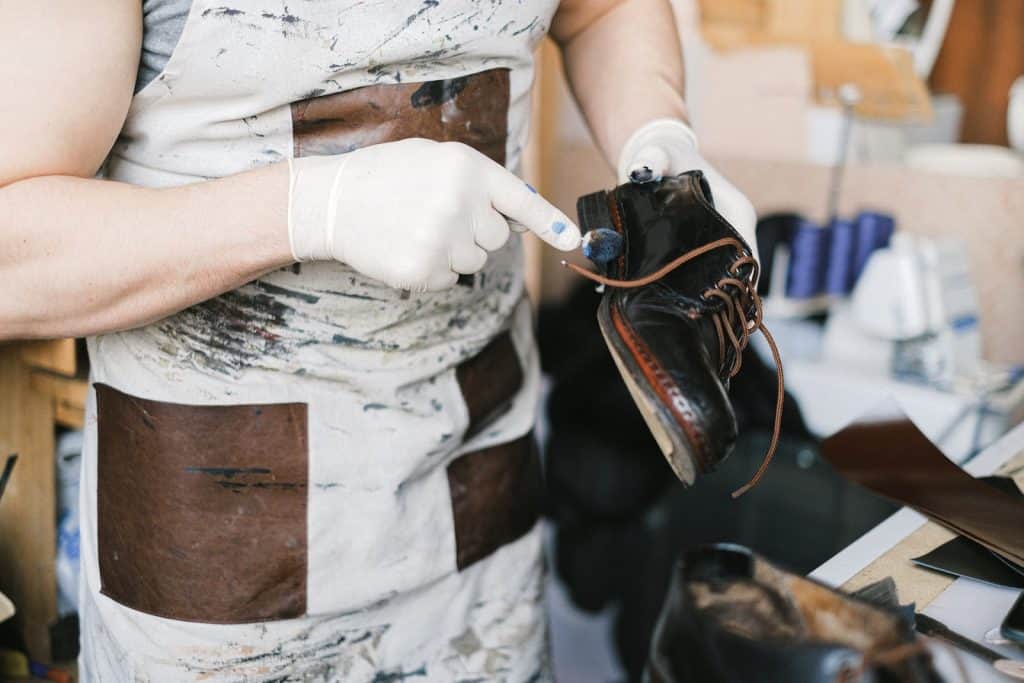 How To Prevent Scuff Marks On Shoes? 3 How To Prevent Scuffs On Leather Dress Shoes