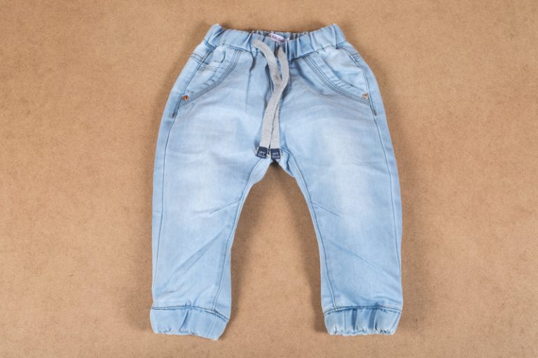 Is It Dangerous to Wear Levis Too Tightly? 1 children's fashion jeans