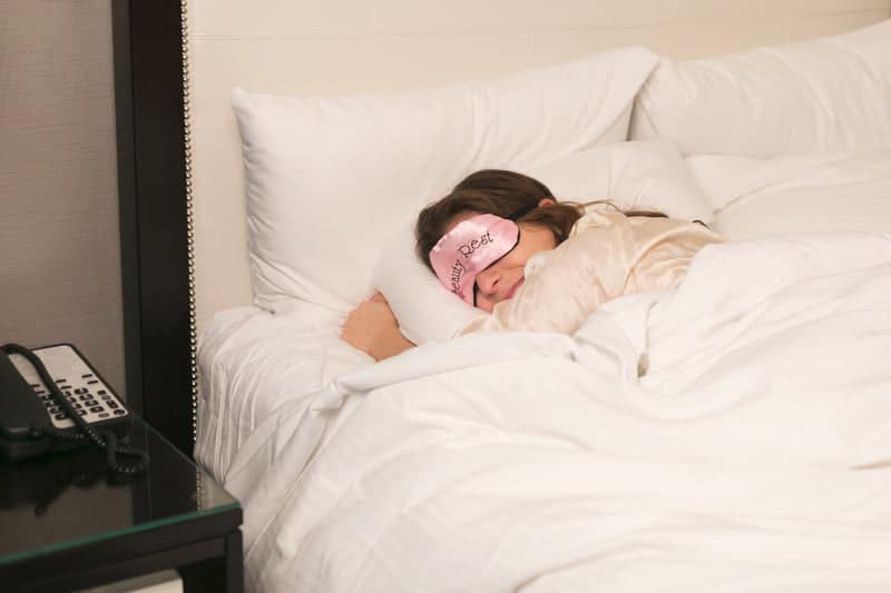 Wide Width Shoes: Your Guide To A Comfortable and Stylish Fit 8 hotel sleep in