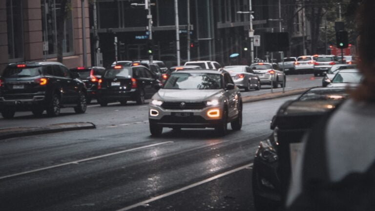 Does Carhartt sell small?