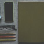 How do you wear a smart casual kilt?