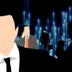 What is the difference between smart casual and semi formal?