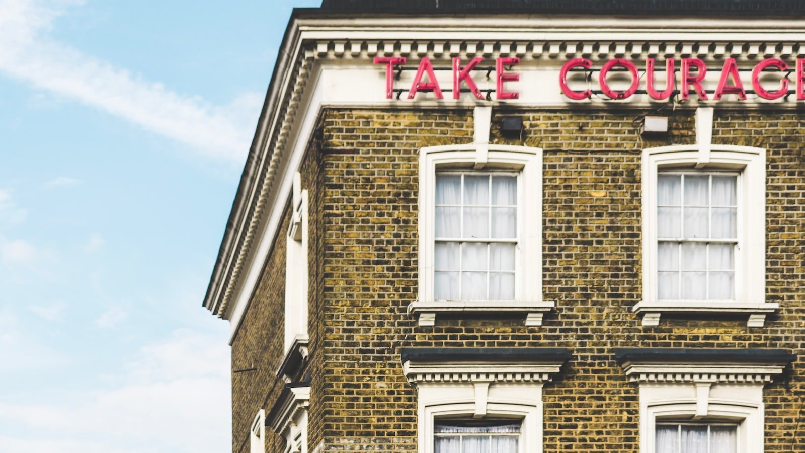 Does Ariat own Twisted X? 1 Does Ariat own Twisted X?