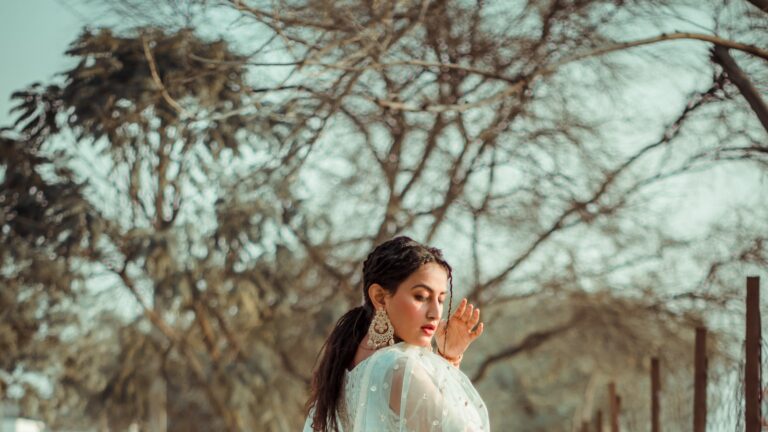 IS salwar kameez smart casual? 1 IS salwar kameez smart casual?